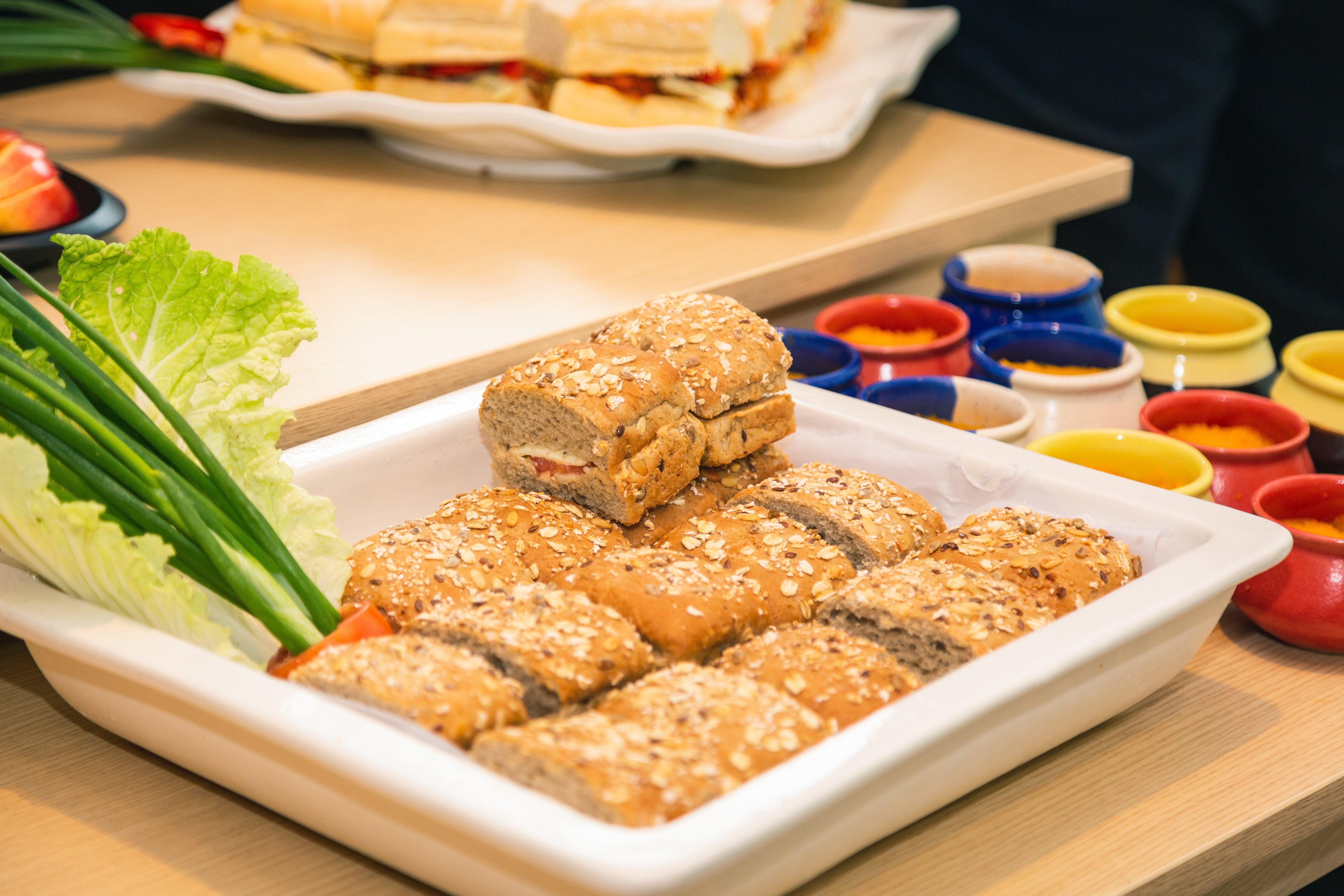 Holiday Inn Express Gurugram Sector 50 By Ihg Gurgaon Extérieur photo
