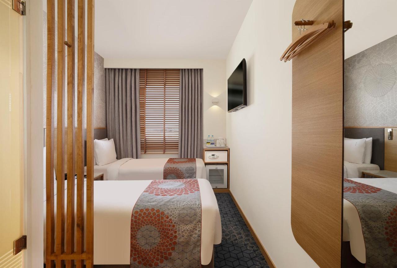 Holiday Inn Express Gurugram Sector 50 By Ihg Gurgaon Extérieur photo