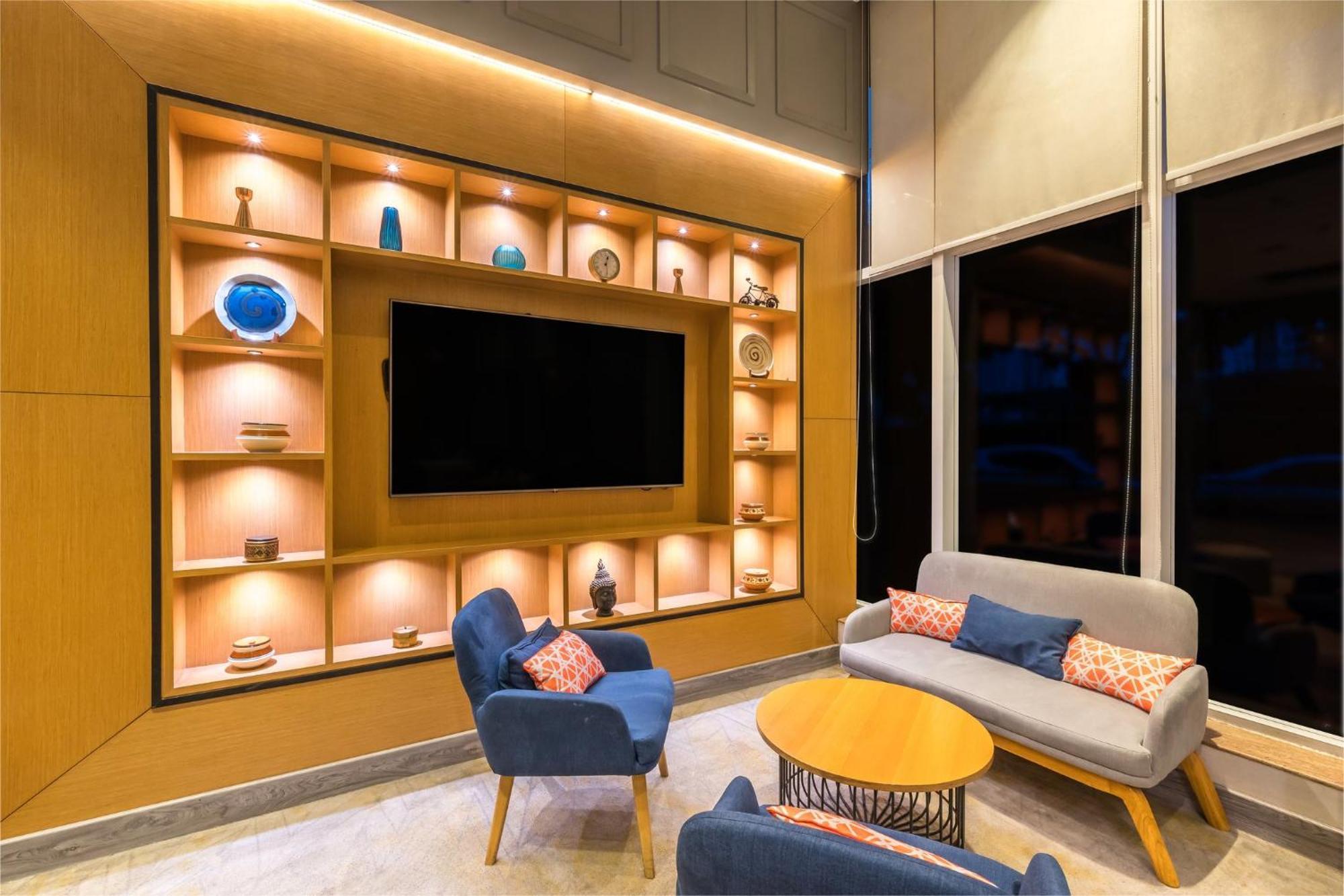 Holiday Inn Express Gurugram Sector 50 By Ihg Gurgaon Extérieur photo